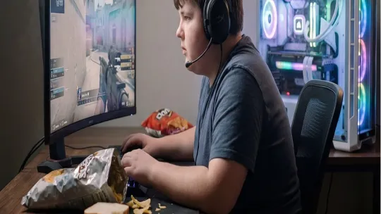 L’industrie du jeu vidéo pris en étau dans une guerre culturelle L’industrie du jeu vidéo pris en étau dans une guerre culturelle